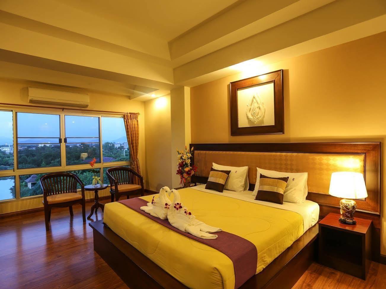 Madina Rayong Hotel Exterior foto