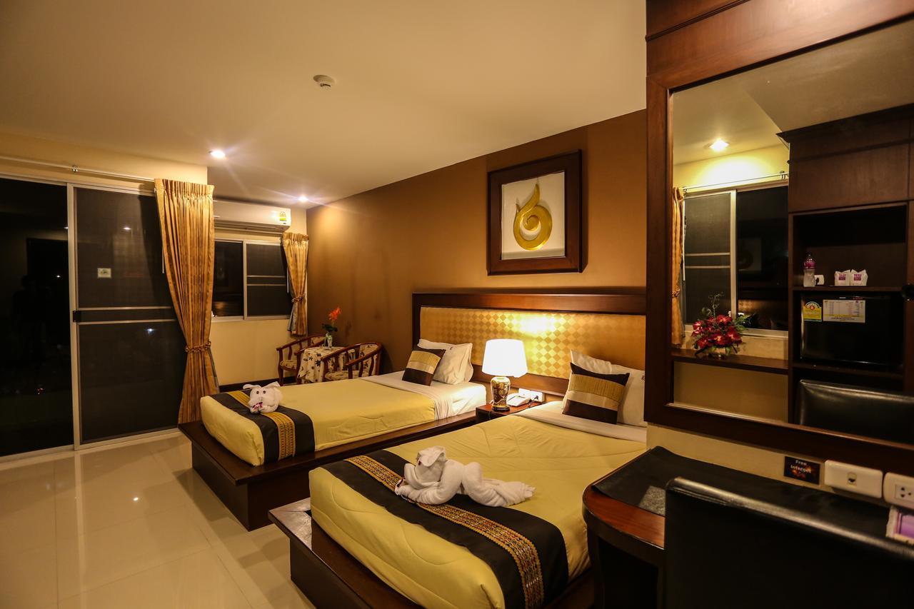 Madina Rayong Hotel Exterior foto